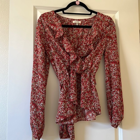 Max Studio Tops - NWOT Max Studio Red Floral Ruffle Tie V-Neck Blouse Top Size XS